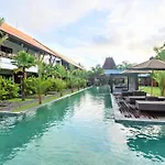 Griya Shanti Suites