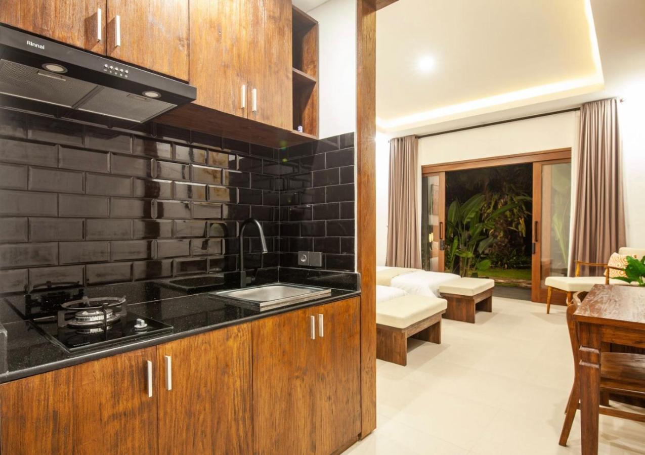 Griya Shanti Hotel 4*